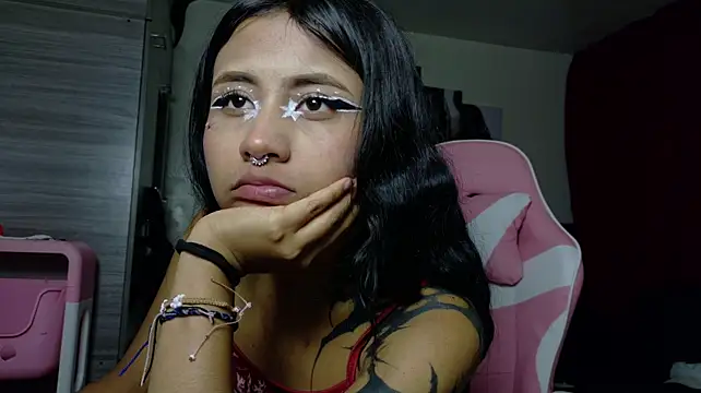 Nubeseliminadas' Live XXX Chat