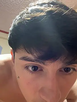 Bryanwild 라이브 XXX 채팅