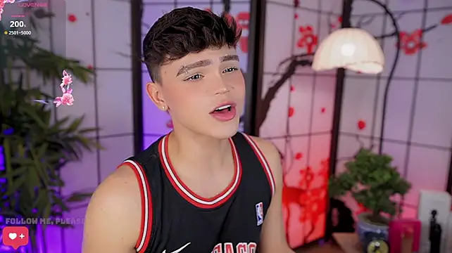 PRINCE_STEV Adlı Modelin Canlı XXX Sohbeti