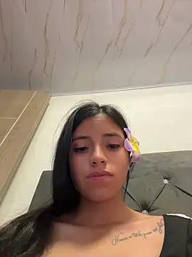 XXX chat uživo modela CELESTE_-EC