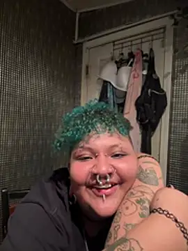 Chat +18 de MetalFacedKunt ao vivo