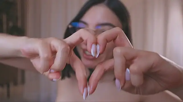แชท XXX สดของ AmyArmstrong