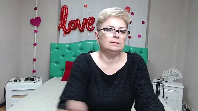 XXX chat uživo modela EmiliaGree