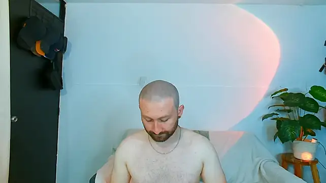 holly_and_honey69 Adlı Modelin Canlı XXX Sohbeti