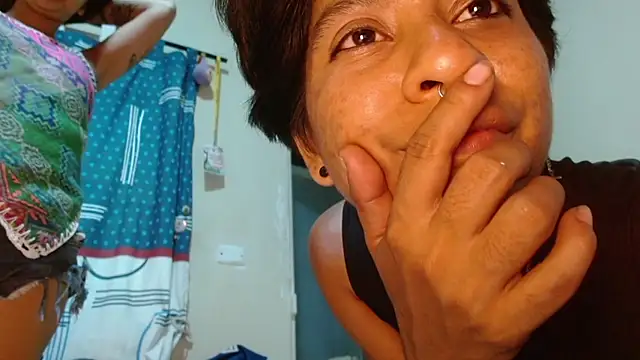 KaronteMunoz ওয়েবক্যাম শো