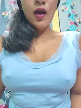 Your_Private_Girl Adlı Modelin Canlı XXX Sohbeti