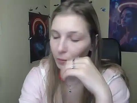 StrangerGi Live XXX-Chat