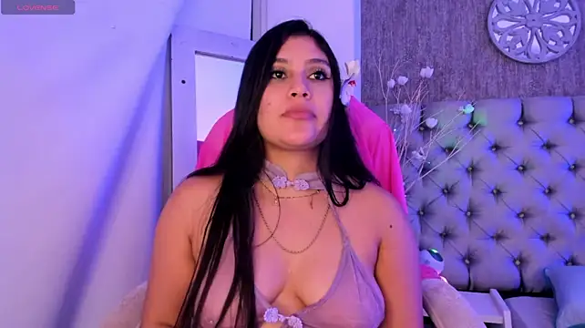 XXX chat uživo modela AlessiaRosee