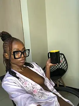 Živý XXX chat Kaylee_eee