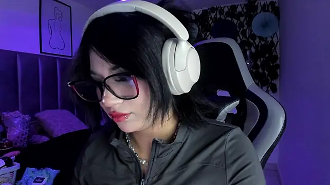 Kitty_Gang - Rub my pussy until it's very wet 🥵💦