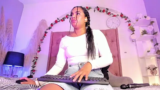 Catalleya_flower Chat XXX live