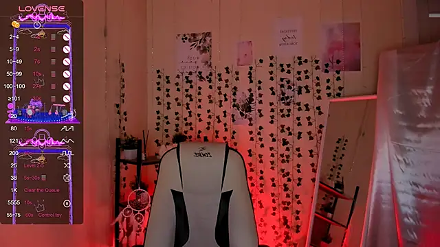 Chat +18 de AnyaTaylor_ ao vivo