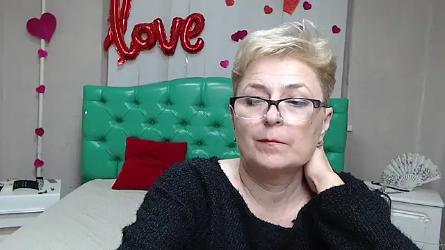 Živý XXX chat EmiliaGree