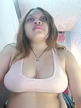 Ruby_rouse2008's Live XXX Chat