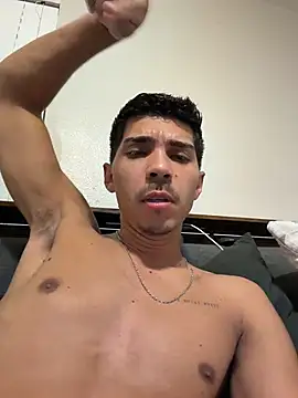 צ'אט XXX בשידור חי של WavyAlloy30