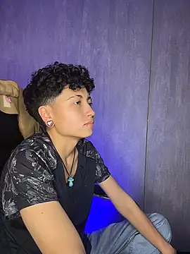 Živý XXX chat ian_mathias_