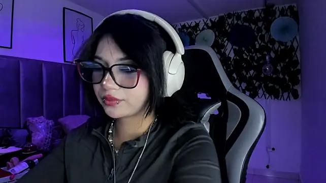 Kitty_Gang - Rub my pussy until it's very wet 🥵💦