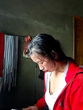 ngocngoc_cute Adlı Modelin Canlı XXX Sohbeti