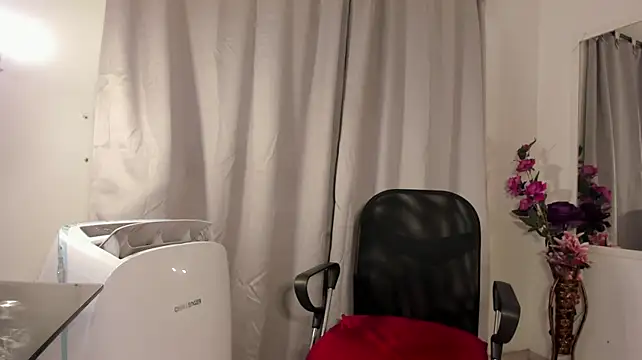 Luna_w10 Chat XXX live