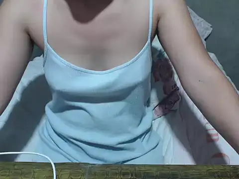 SweetKisses4un Live XXX chat