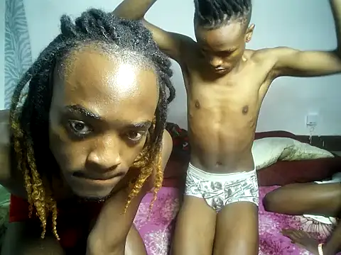 Czat XXX na żywo – threemanias