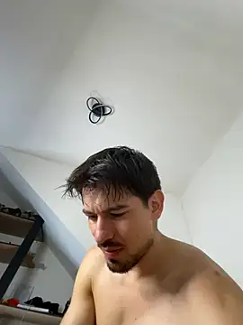 XXX chat uživo modela tu_king_david