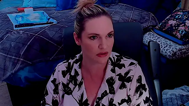 Chatroom XXX en direct de ninajaymes