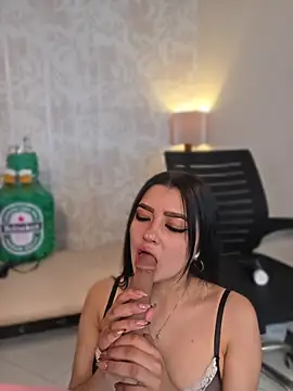 Emilygh1_ – Live XXX-chat