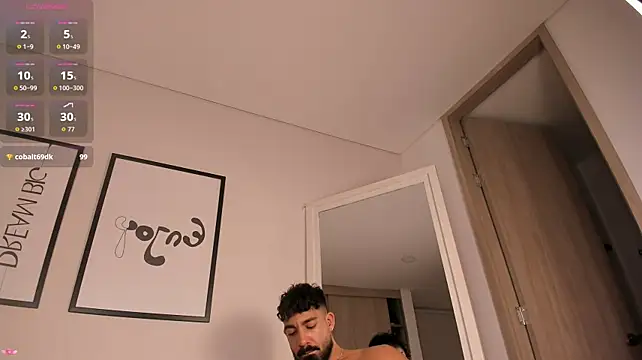 Chat +18 de Max_strong01 ao vivo