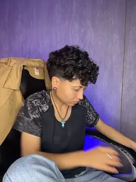ian_mathias_ 라이브 XXX 채팅