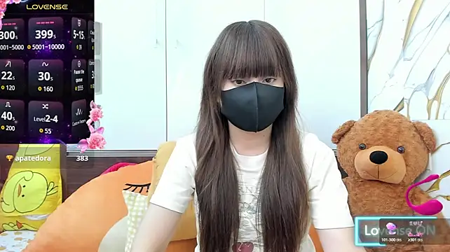 Ran-o0_Chan élő XXX-chatje