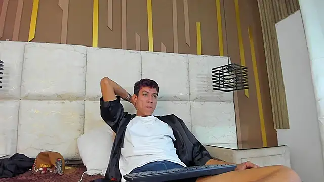 GaelFlynn's Live XXX Chat