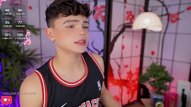 Онлайн чат XXX PRINCE_STEV