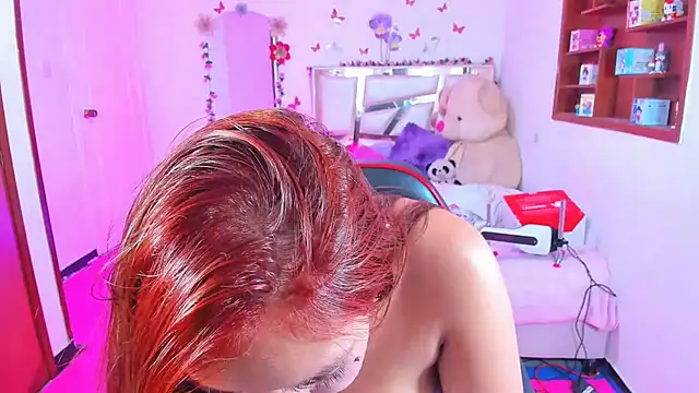 perlabeautiful live XXX chat