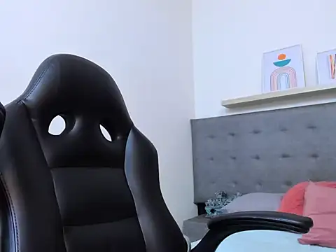 XXX chat uživo modela guarne_cam
