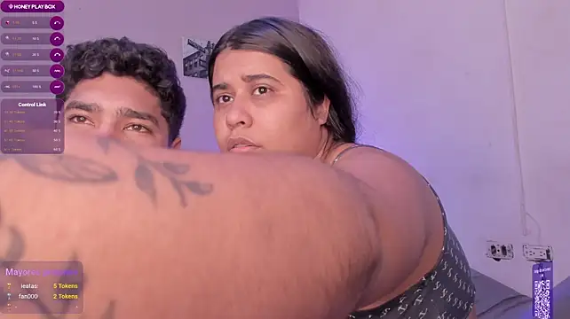 Funfriendslive's Live XXX Chat