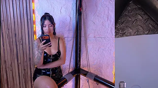 Lesdom_Bdsm live XXX chat