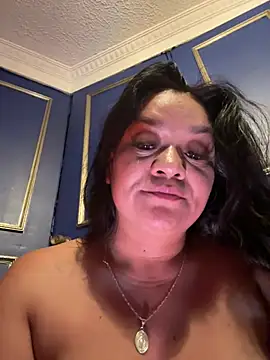 Chat XXX en directo de Indira_Nahali1