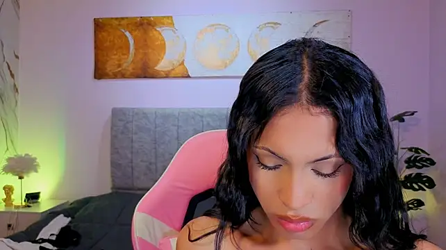 הופעת וובקאם של clara_evanss