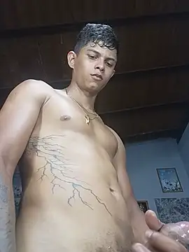 Chat +18 de God_Eros_23cm ao vivo