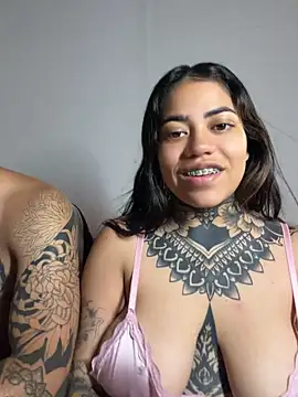 Chat XXX en directo de aliensexy