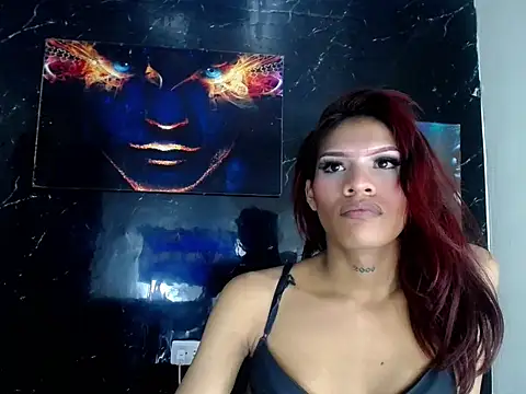XXX chat uživo modela LuxeCouple