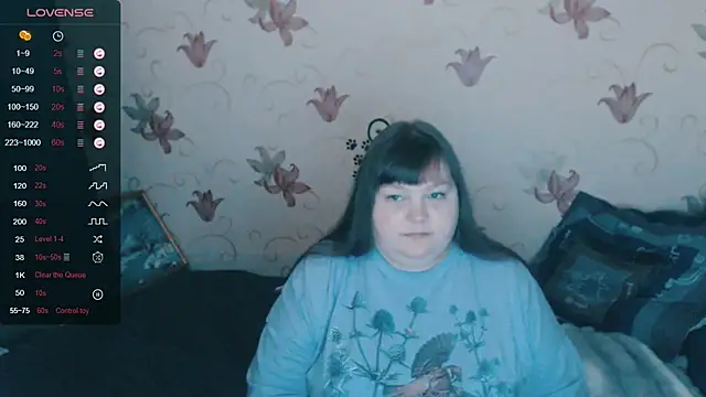 XXX chat uživo modela fistashka___