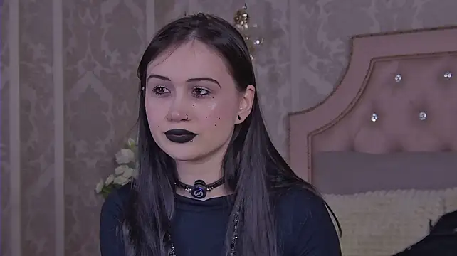 Heather_Ivy Chat XXX in diretta