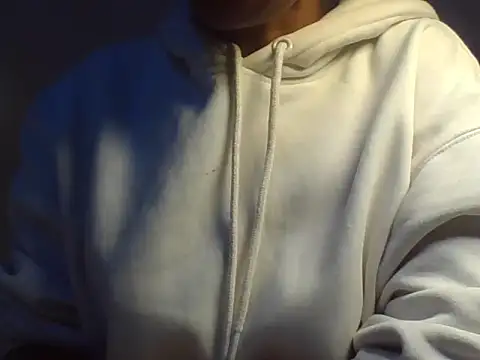 Chat XXX ao vivo de juicyqueenn8