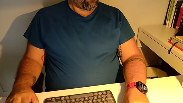 BearOfficer: вебкам-шоу