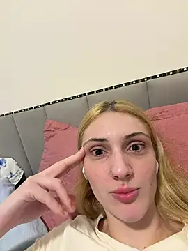 Larissa516 - Usar consolo / dick