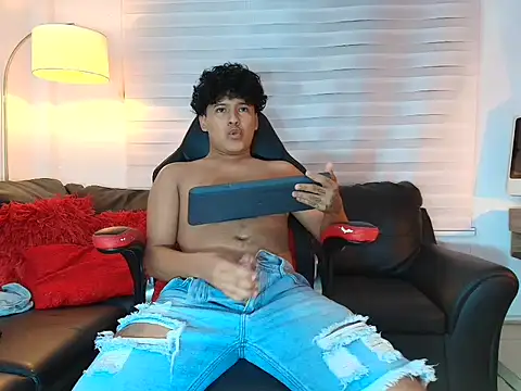 kristhofer_levis_'s Live XXX Chat