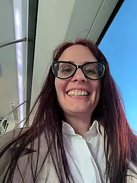 NataKitten Adlı Modelin Canlı XXX Sohbeti