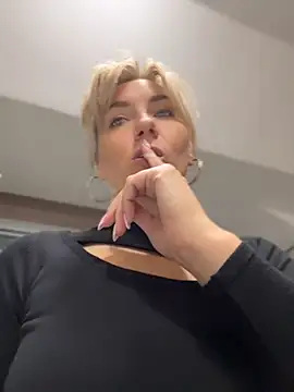 Živý XXX chat Crazy-Rosa
